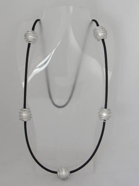NKL 318 - C7 Fiesta Lariat: White