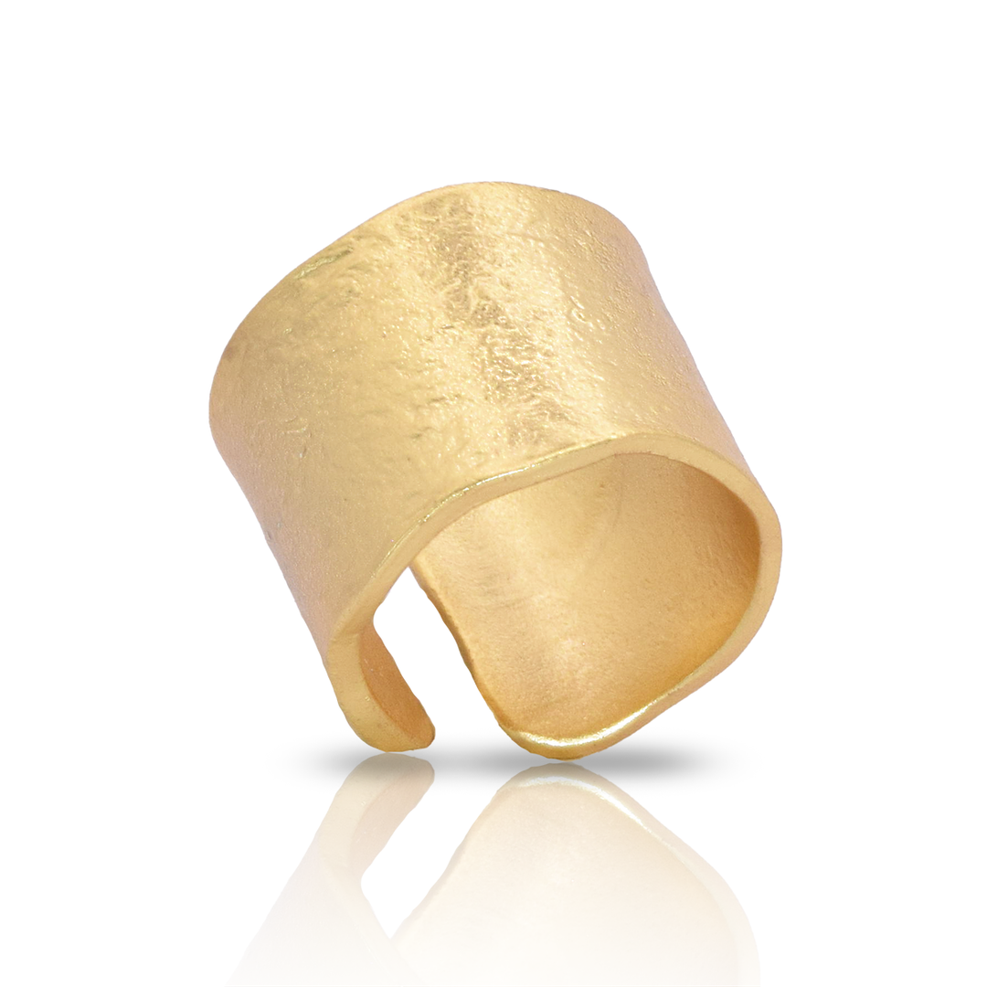 Textured cigar band ring: Gold