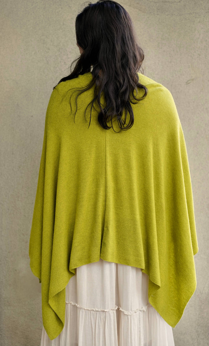 Dolma - Cashmere Poncho Peridot 