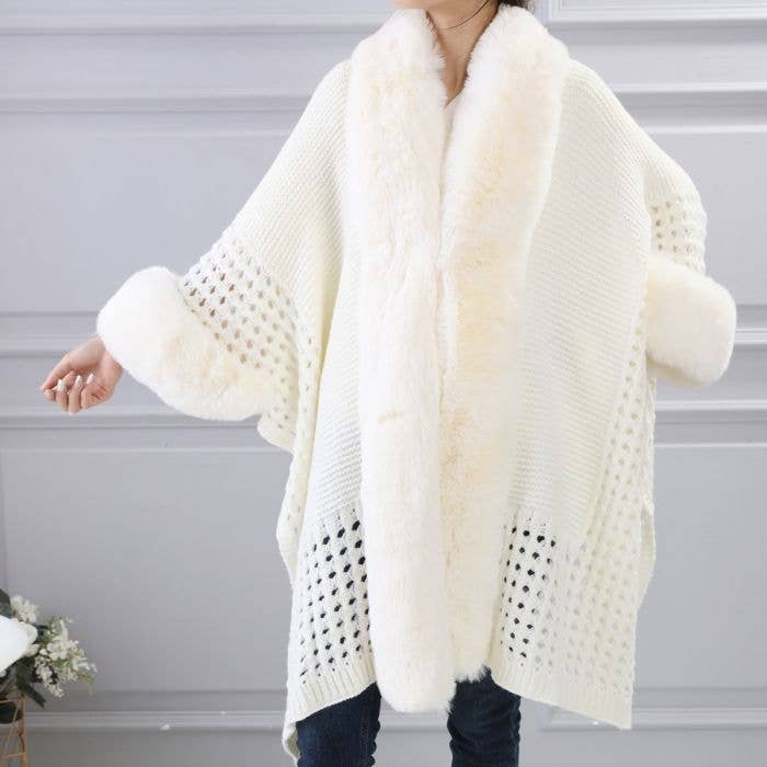 PE364 Hand knitted crochet fur trim cape: Black