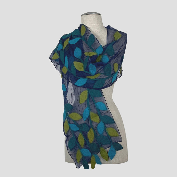 Leaf Merino Wool Handmade Felt Scarf: Gold-Green