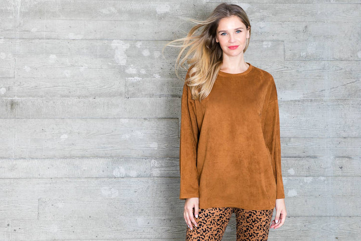 Adi Stretch Suede Top: UMBER / M / A5418