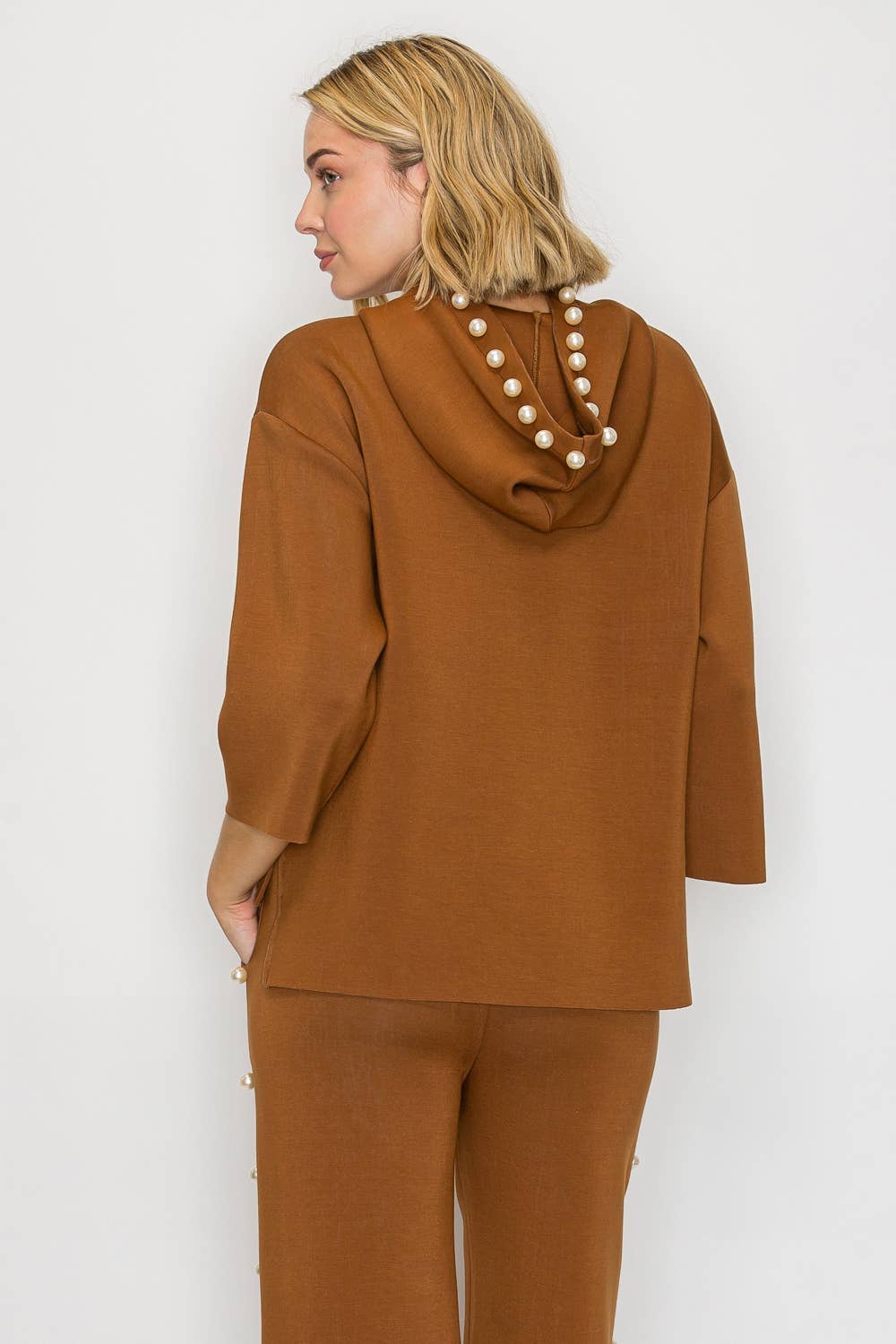 Francine Scuba Pearl Hoodie: White / M