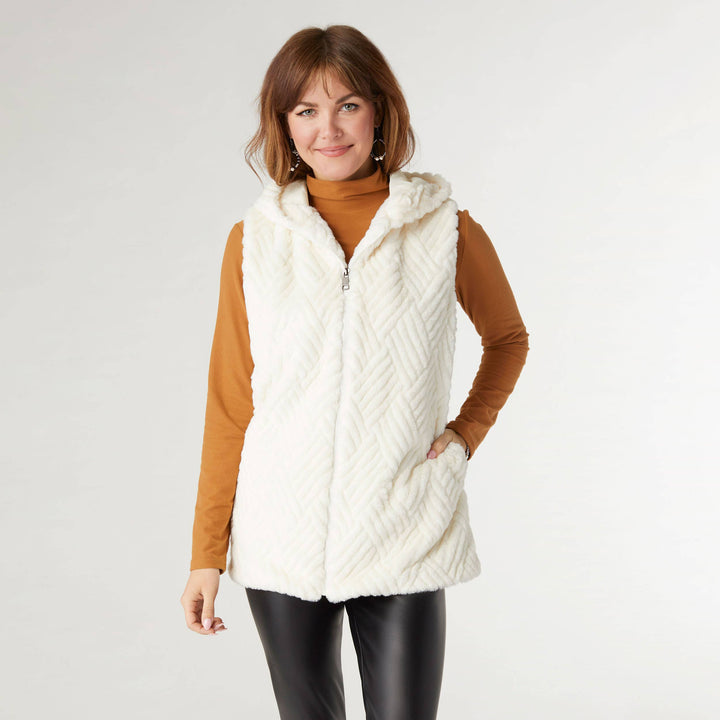 Lyric Faux Fur Hooded Vest: Off White / S/M