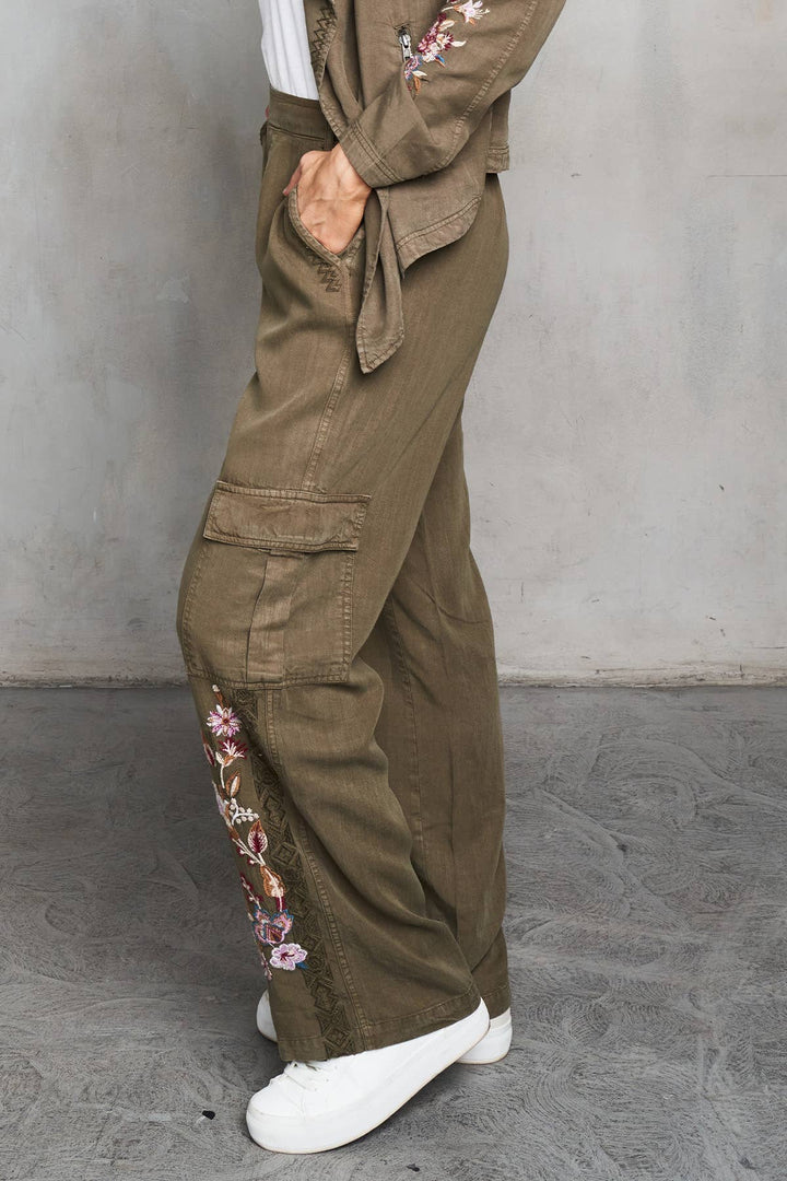 Cargo Pant: Black / S