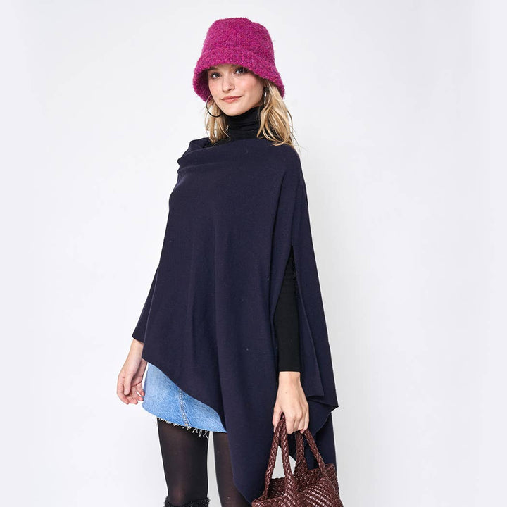 Scarf Poncho: MUS / One Size