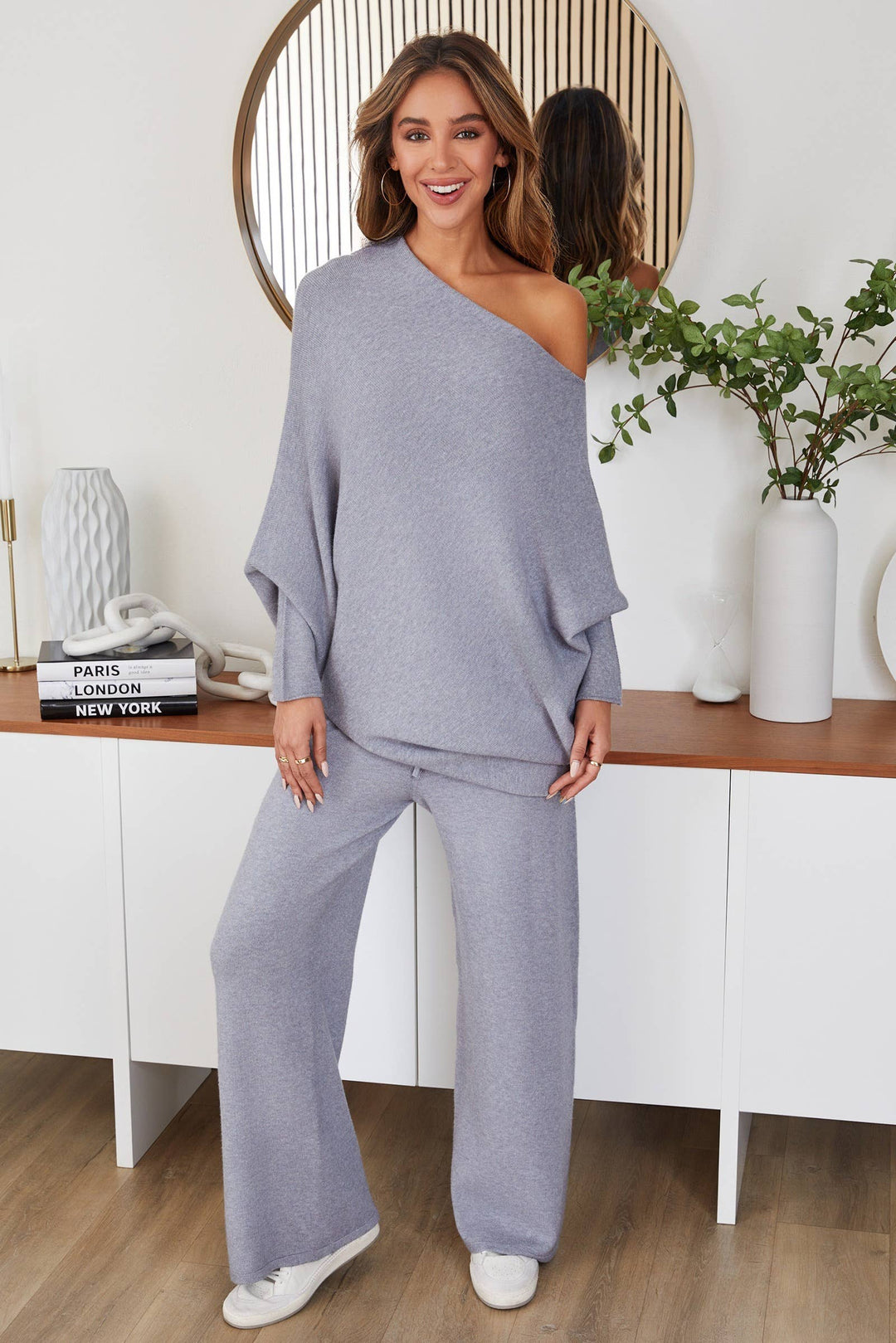 ASYMMETRICAL SWEATER -CARAMEL): M/L