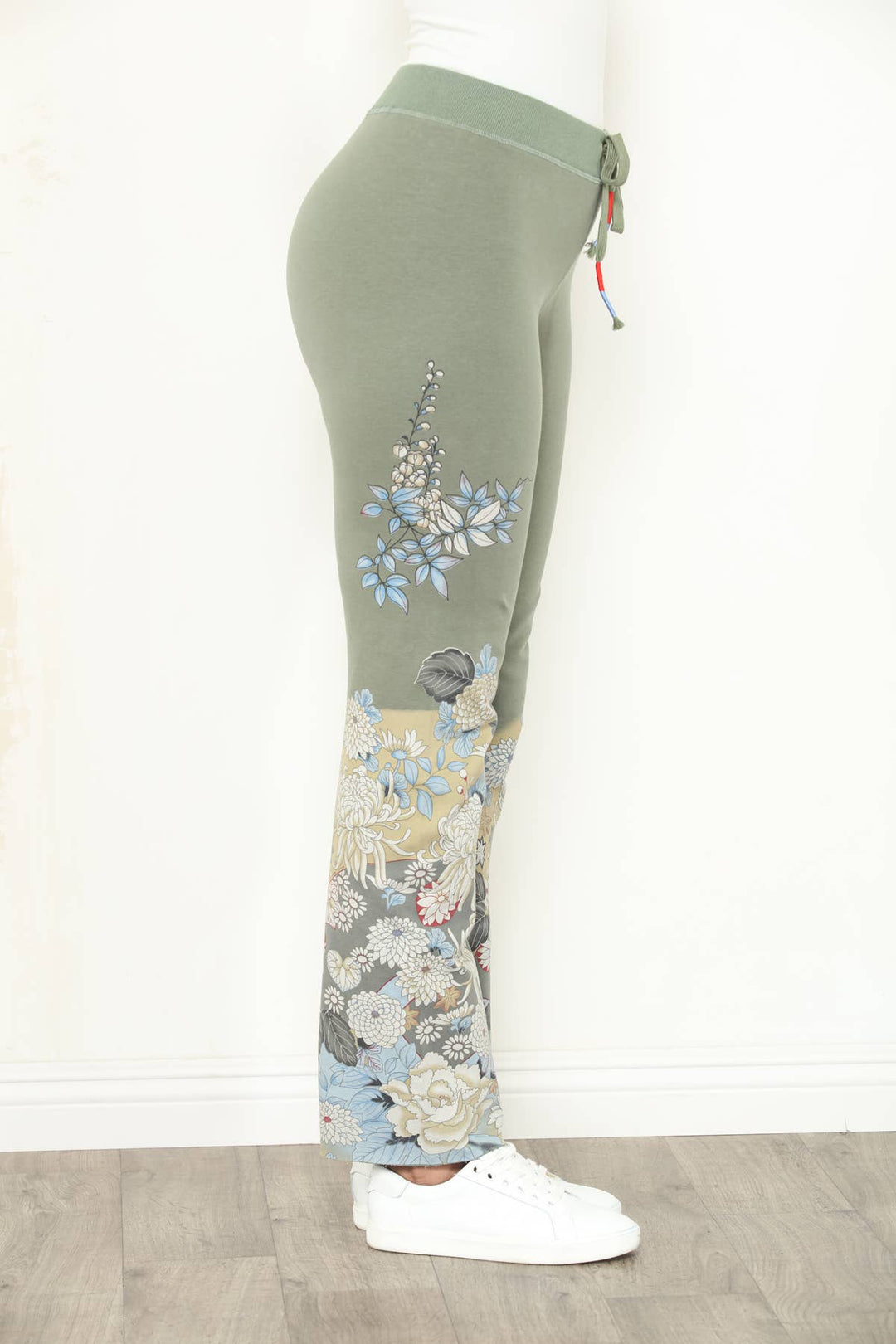 Chrysanthemum Pant: Basil / S