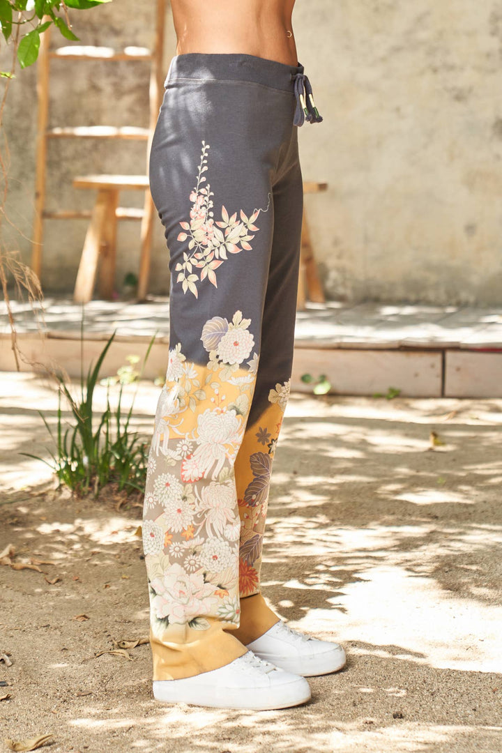 Floral Print  Pant Charcoal / L