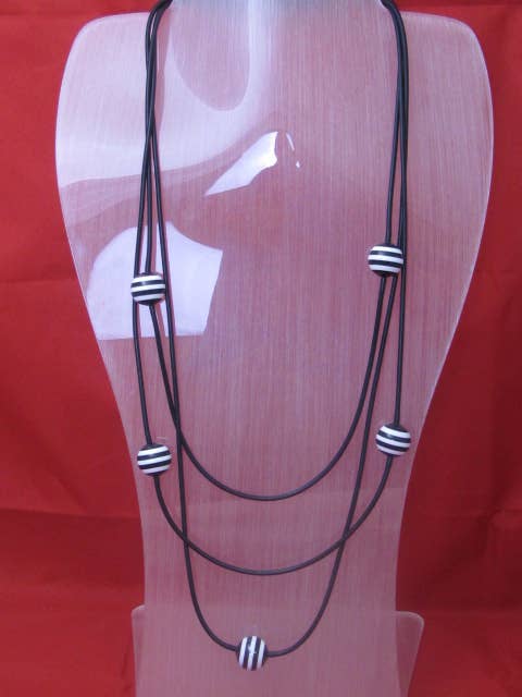 NKL 398 - C4 Sienna 3S Necklace: White