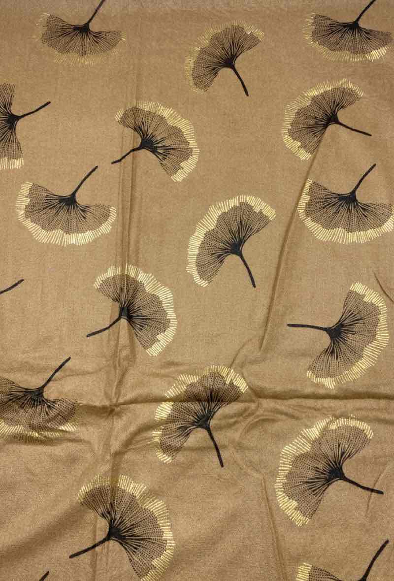 Gingko Leaf Pattern Soft Scarf: Black