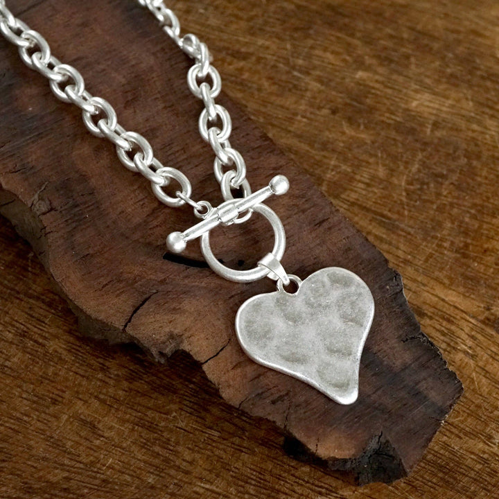 Hammered Heart Toggle Neck: Gold