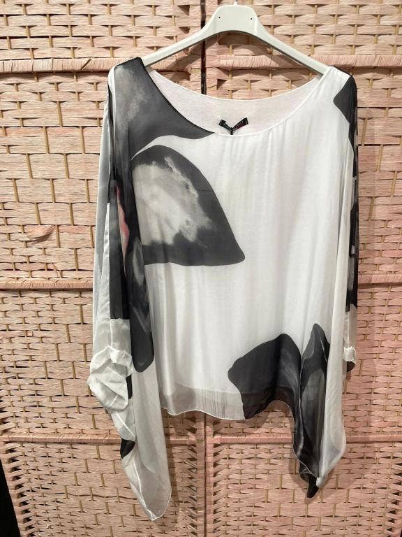 Italian Silk Top with Petal:Beige