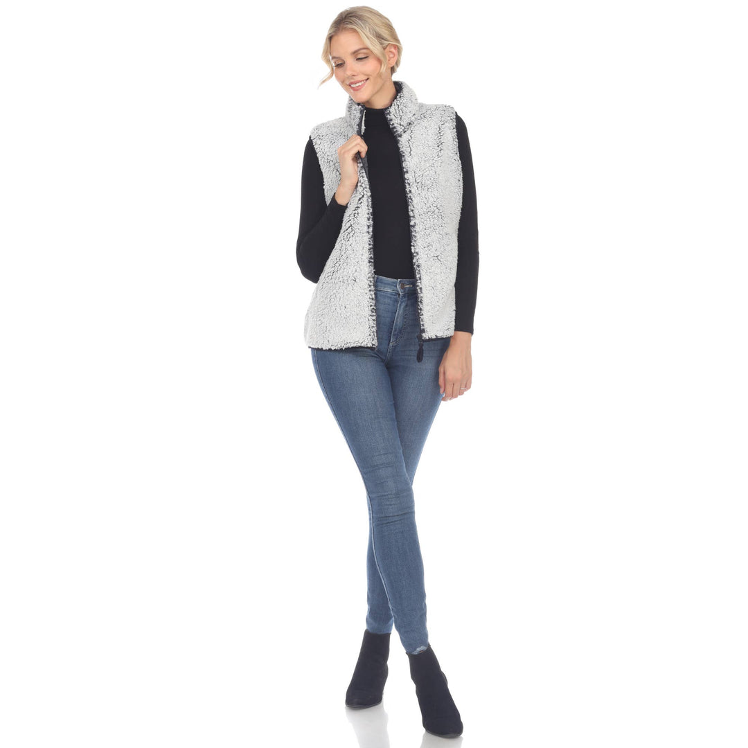 Zip up sherpa vest: Black / XL
