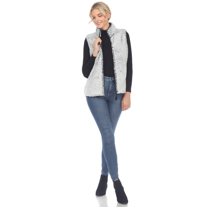 Zip up sherpa vest: Black / XL
