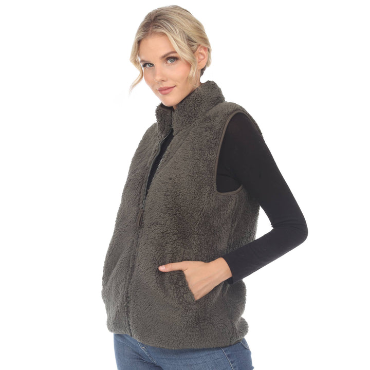 Zip up sherpa vest: Black / L
