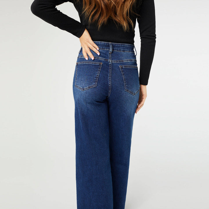 Wide Leg with Frayed Bottom: Dark Denim / S