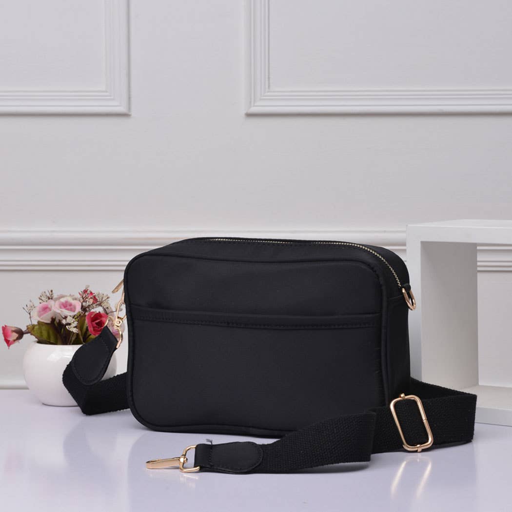 Crossbody Bag: / PINK