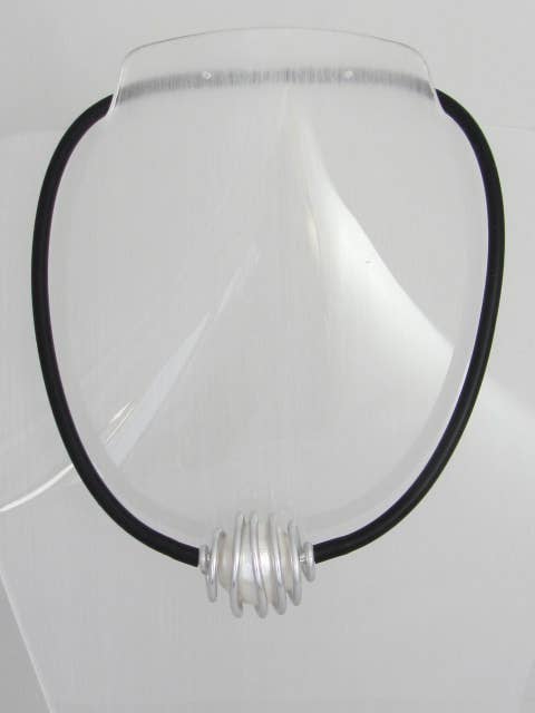 NKL 317 - B2 Jaula Choker: White