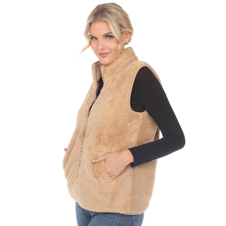 Zip up sherpa vest: Black / XL