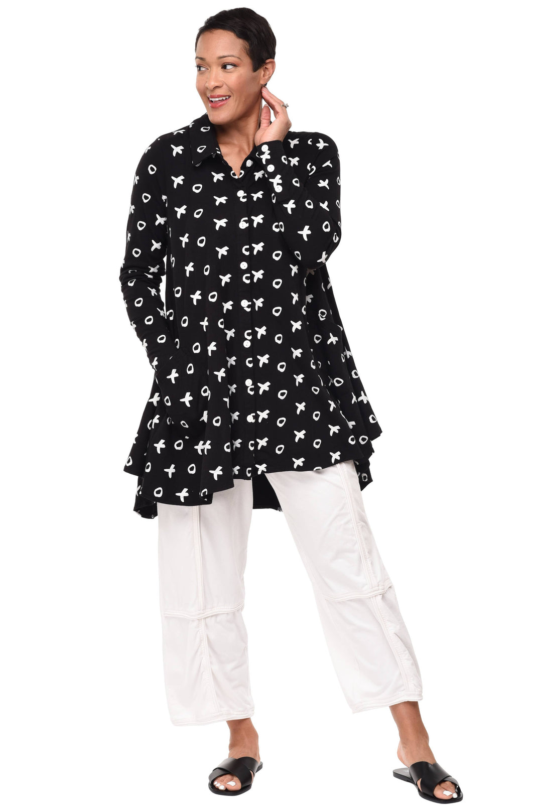 SDM580 Lauryn in Black Mini XO: S