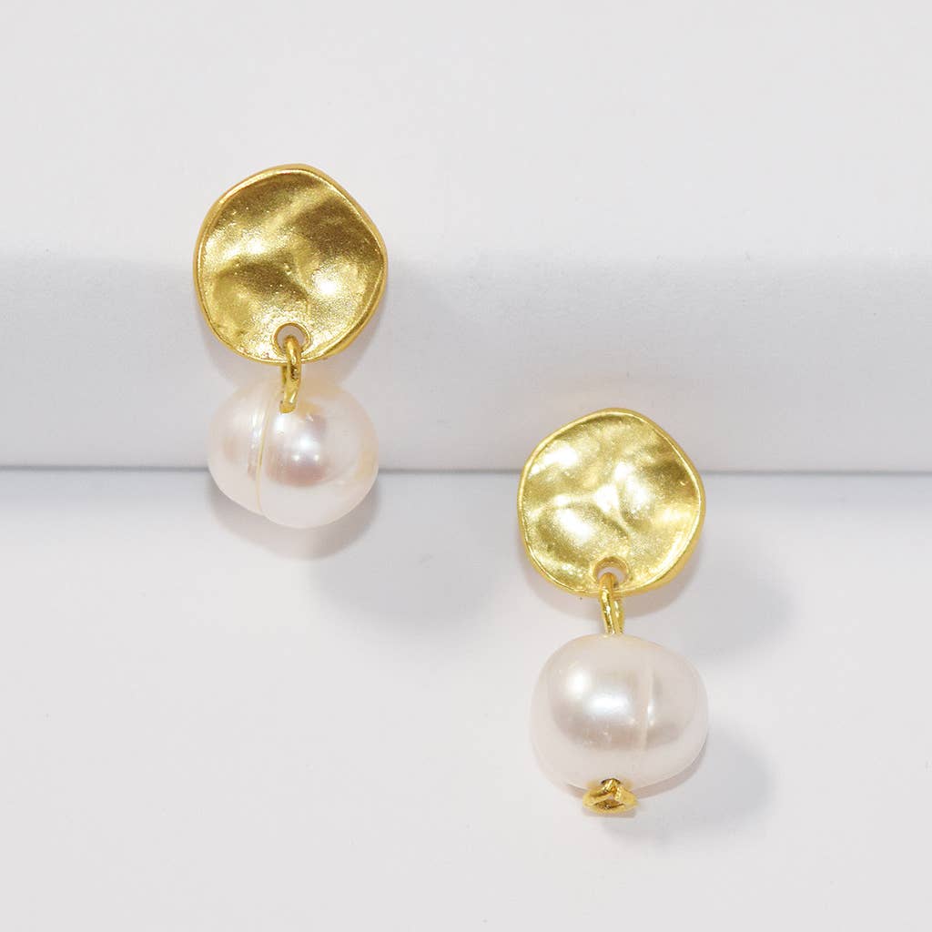 Pearl Drop Earring