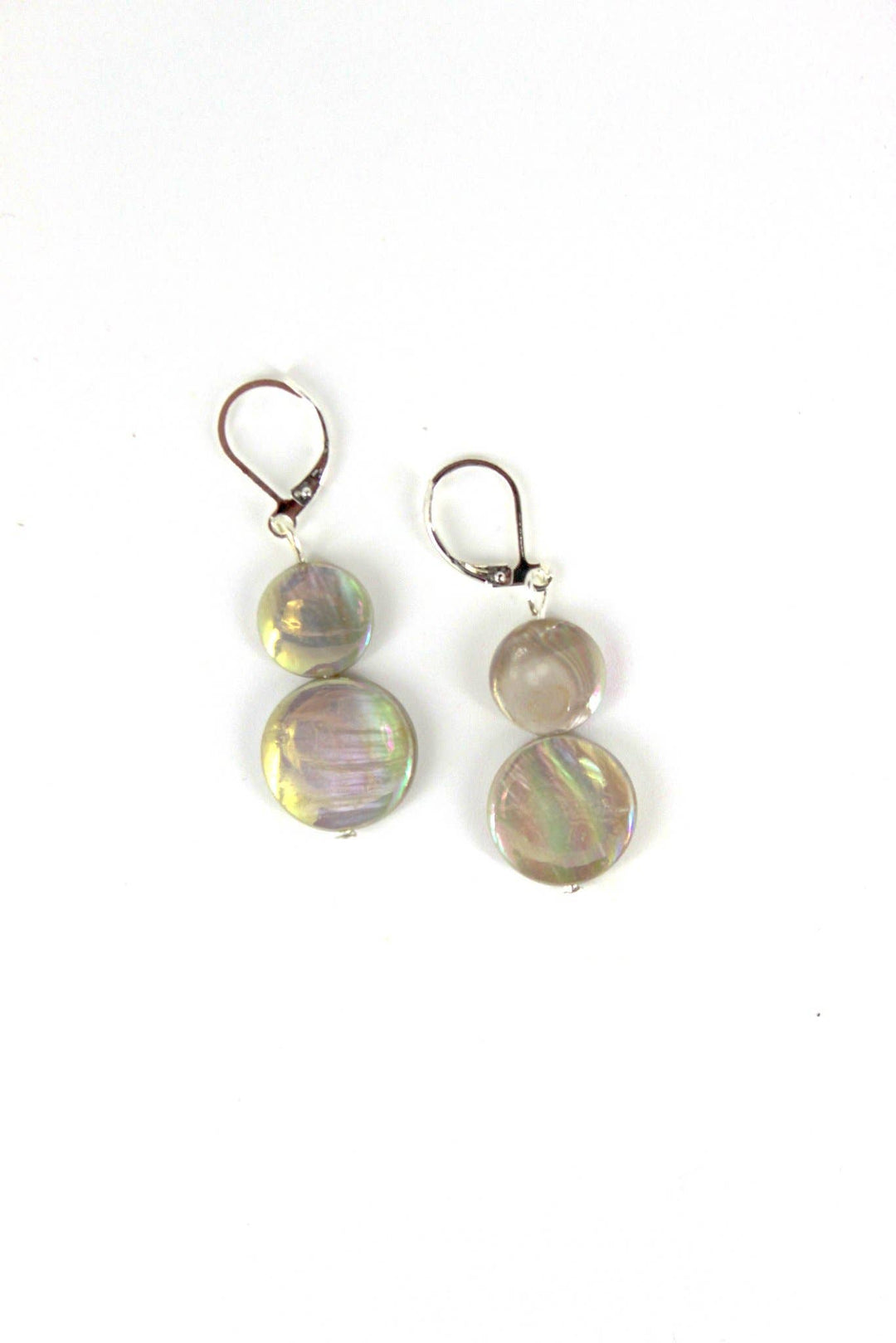 ETAUPE - Taupe MOP Earring