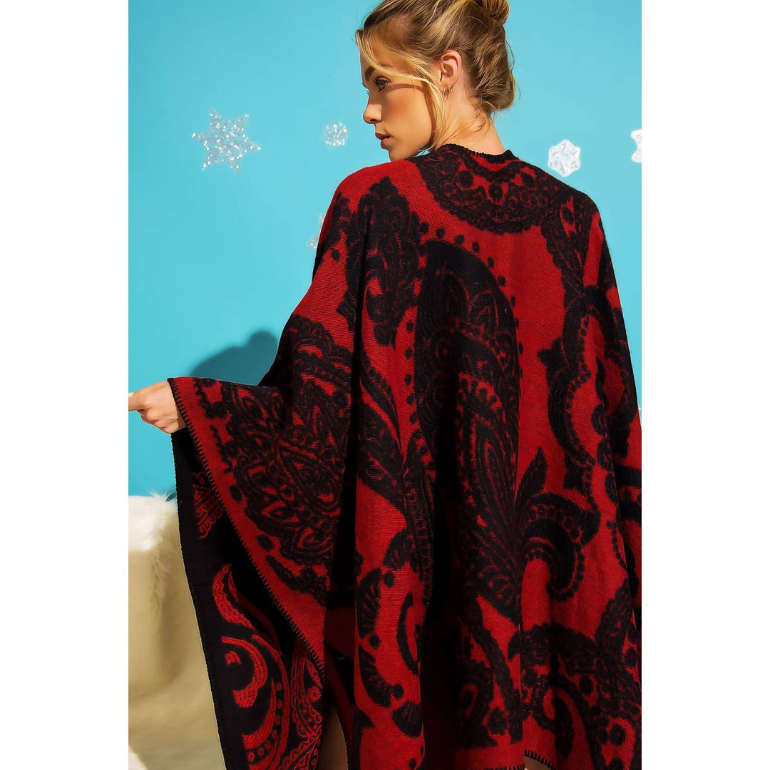 REVERSIBLE FLORAL JACQUARD PONCHO: Red / Black / ONE SIZE
